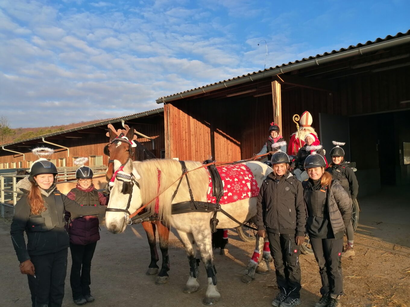 Lasst uns froh und munter sein – Nikolaus auf der Kutsche