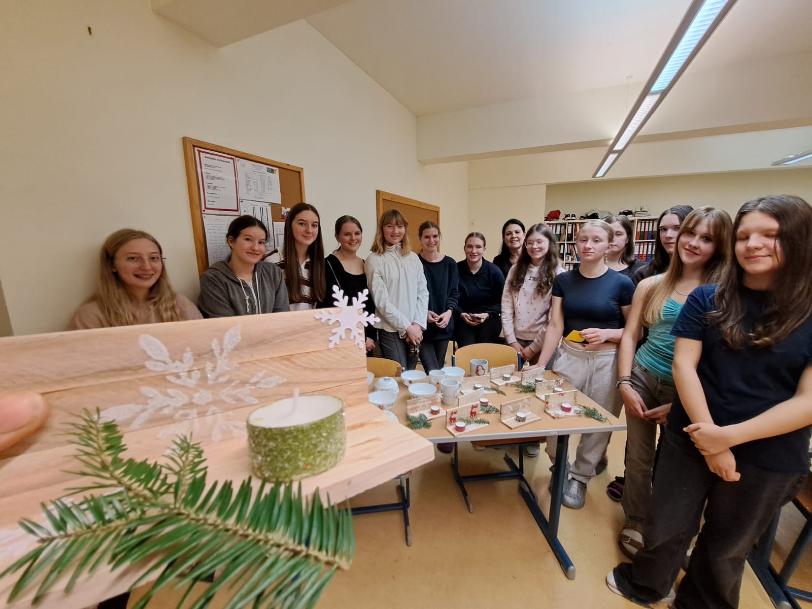 Gruppenfoto mit Teelichthalter