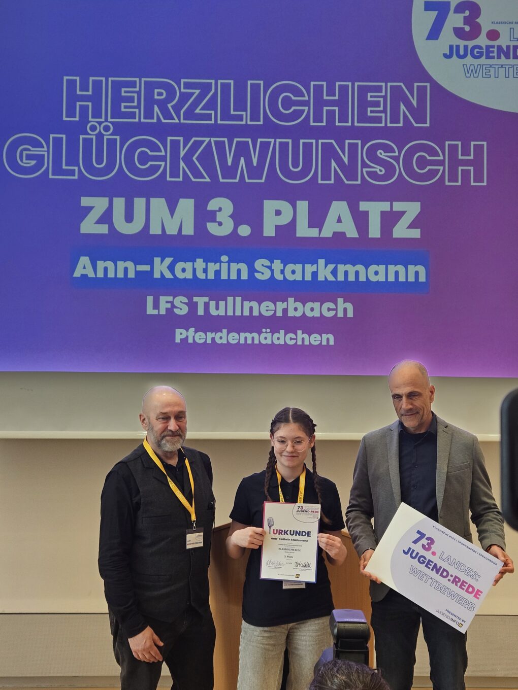 Erfolgreiche Teilnahme am Landesredewettbewerb Erfolgreiche Teilnahme am Landesredewettbewerb