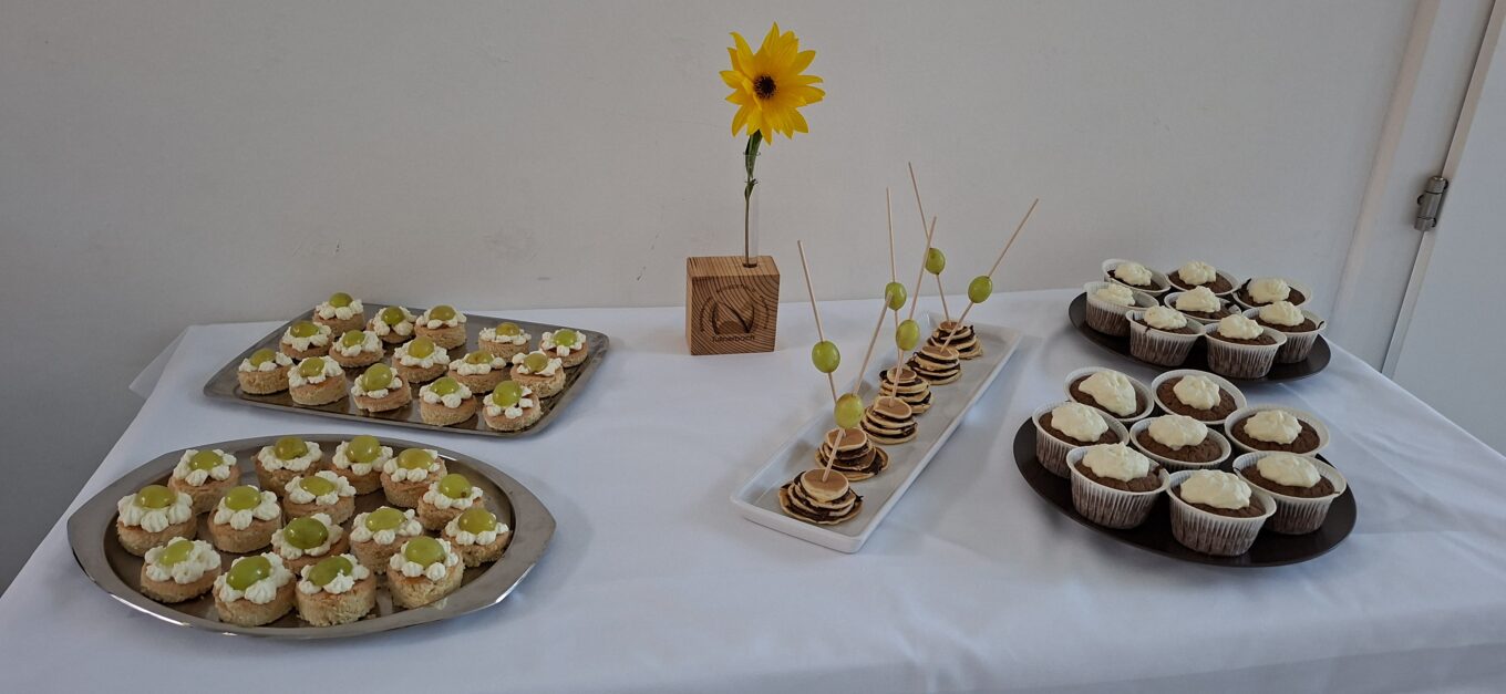 Buffetpräsentation der Abschlussklasse 09 der Fachschule Tullnerbach Buffetpräsentation der Abschlussklasse 09 der Fachschule Tullnerbach